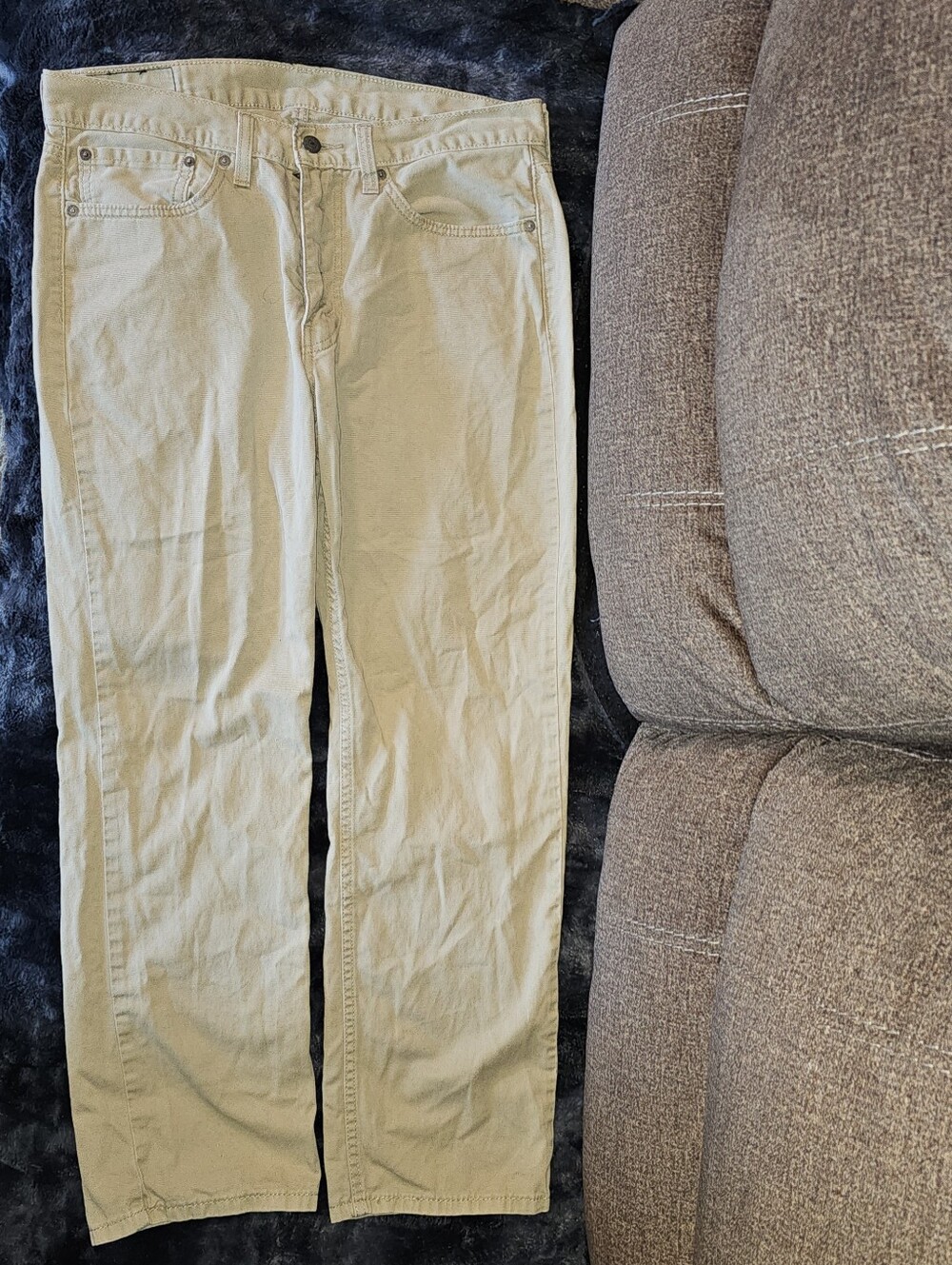 Levi's 514 Jeans Men's Straight Leg 34x30 Khaki Beige Tan Denim Classic Casual - Picture 4 of 6